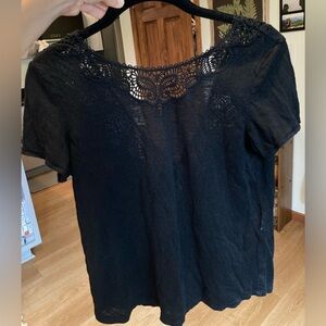 ✨Sezane Black 100% linen embroidered top✨